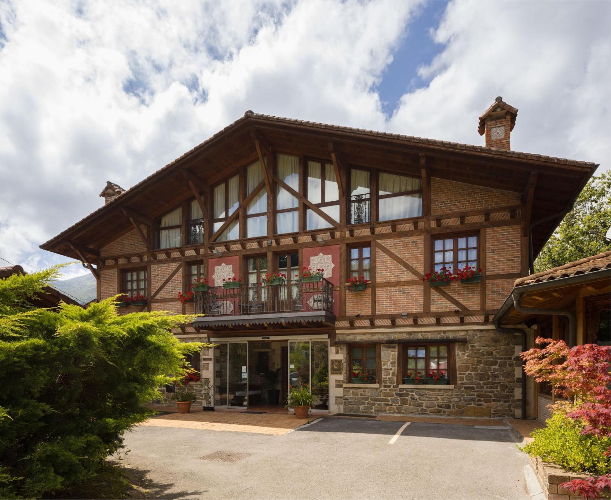 Hotel & Spa Etxegana Zeanuri Εξωτερικό φωτογραφία